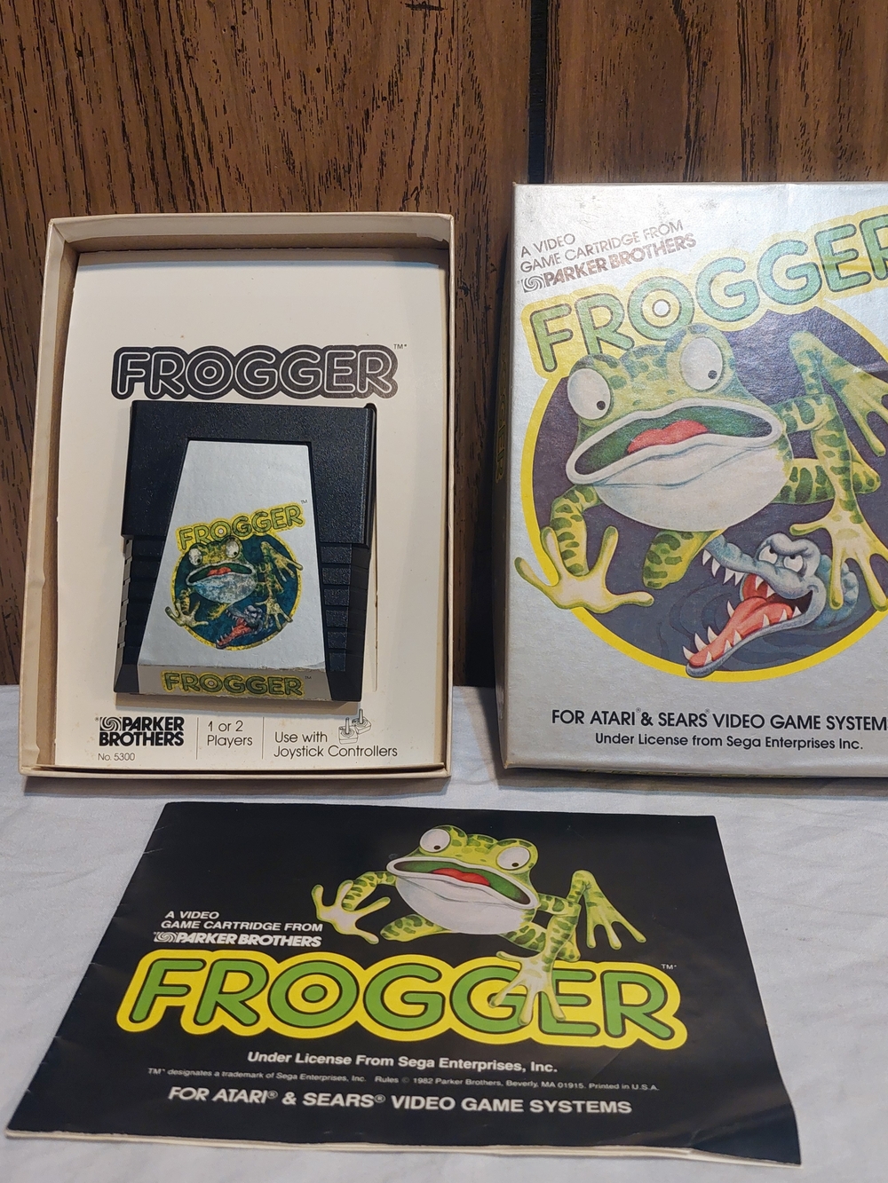 Parker Brothers Frogger Video Game Cartridge - Atari 2600 W Box & Instructions